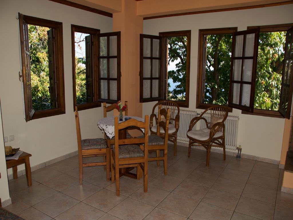 Villa Aglaini Áyios Dhimítrios Esterno foto