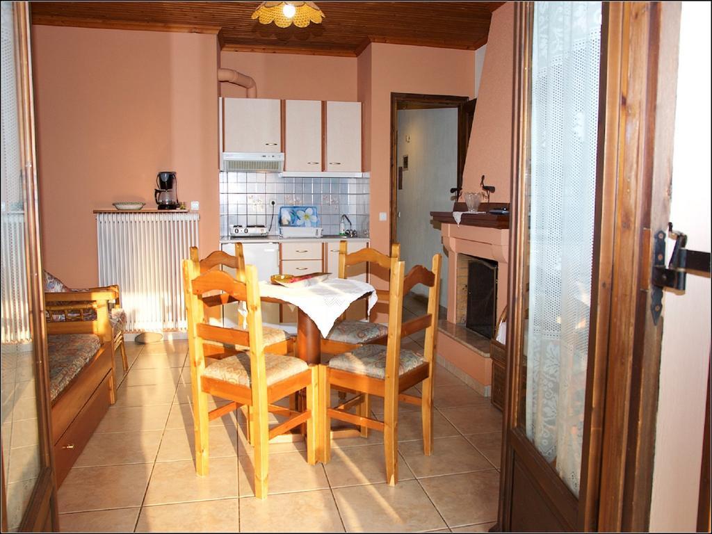 Villa Aglaini Áyios Dhimítrios Esterno foto